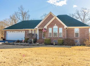 188 Boulanger Dr, Michie, TN 38357