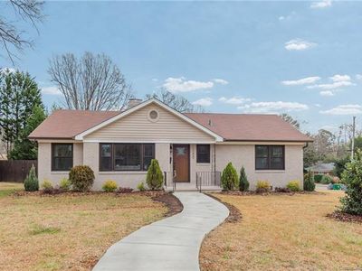 1200 Dresden Dr, Charlotte, NC, 28205