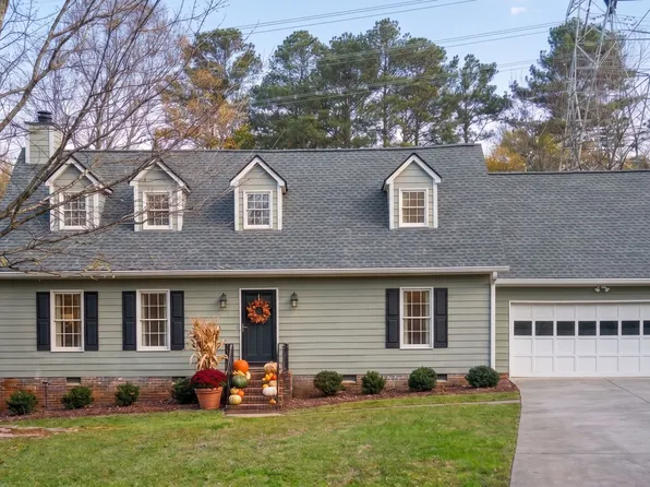 3939 Tall Pine Dr, Marietta, GA 30062