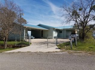 909 Lakeshore Loop, Horseshoe Bay, TX 78672
