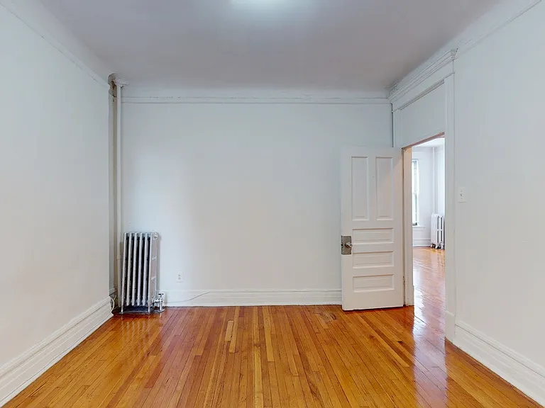 5401-5403 S. Woodlawn Avenue — Photo 61