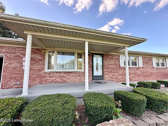 4th image of 8906 Wooddale Dr