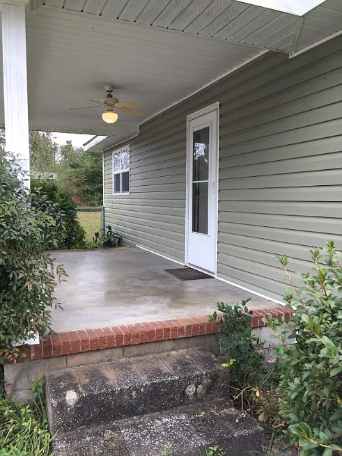 3 bed, 2.0 bath, 1626 sqft, $1,500 — Photo 2