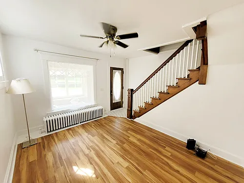 154 Lake St Photo 1