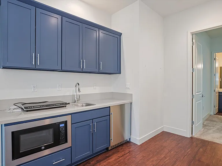 3059 Gaylene Ann Pl #1 — Photo 4