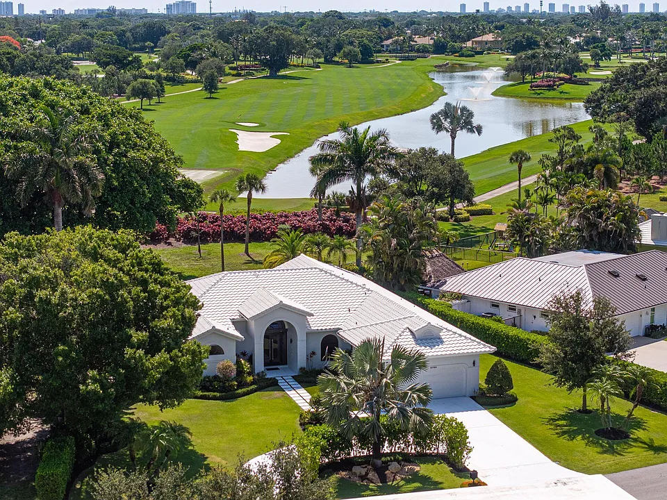 10720 Avenue Of The Pga