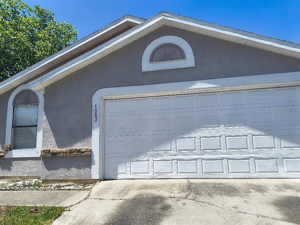 1st image of 1003 Winterberry Ln