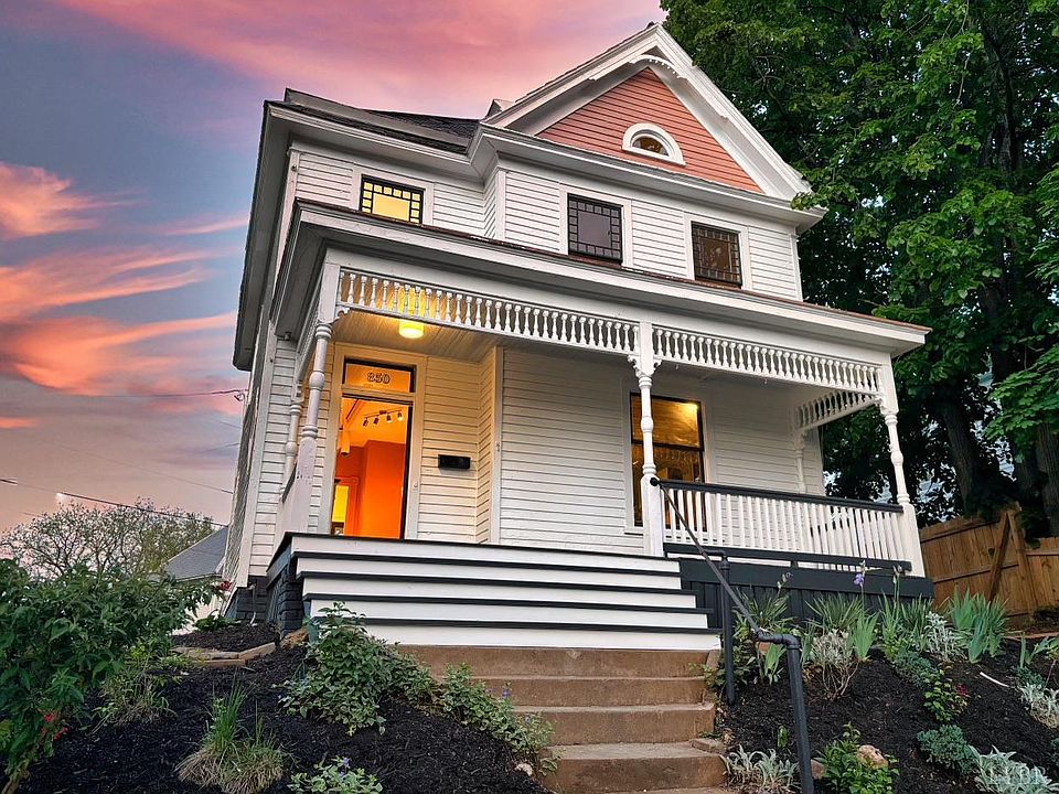 1st image of 850 Rivermont Ave