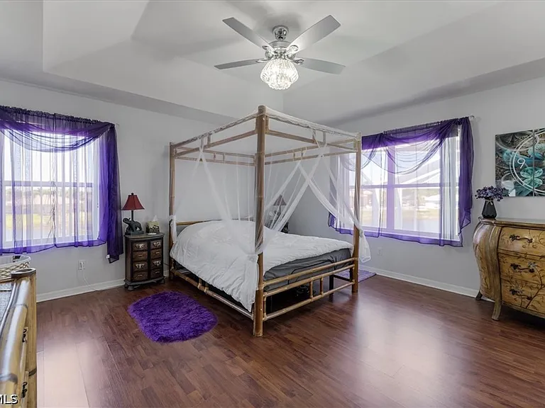13870 Silver Lake Ct — Photo 14