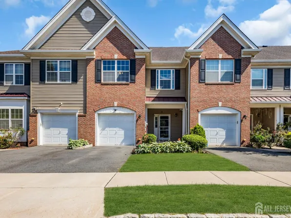 37 Campbell St, South Plainfield, NJ 07080