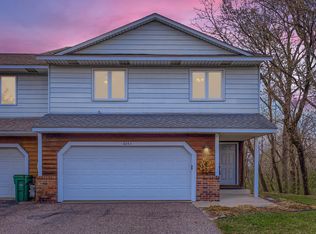 4241 Blackhawk Rd, Eagan, MN 55122