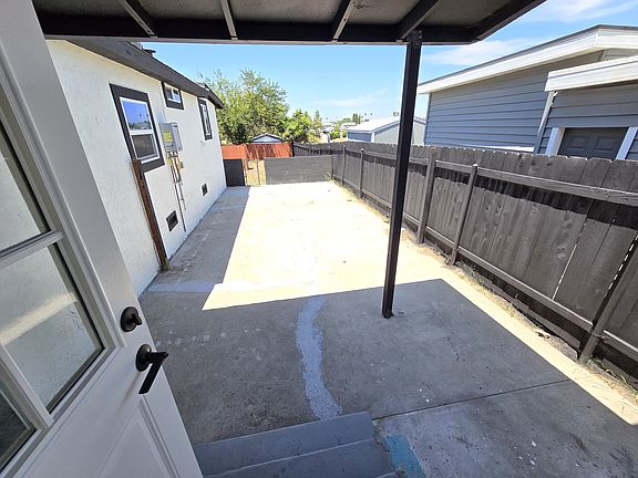 2nd image of 1846 Klauber Ave #1