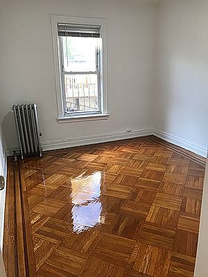 4th image of 9912 Fort Hamilton Pkwy #1