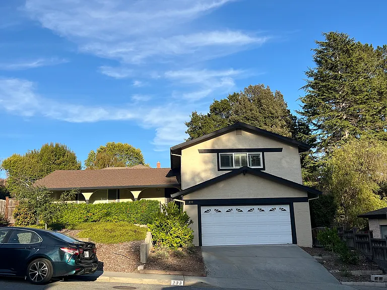 233 Calvin Pl — Photo 44