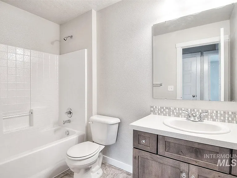 831 N Cottage Cove Way — Photo 9
