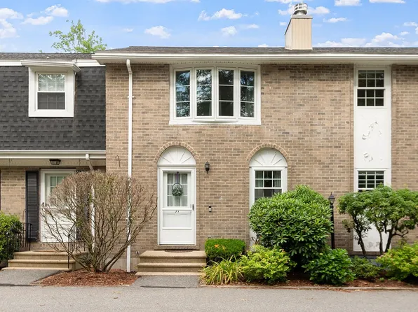31 Fieldstone Drive #31, Londonderry, NH 03053