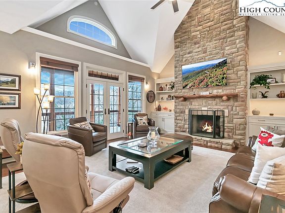 3rd image of 115 Turkey Trail