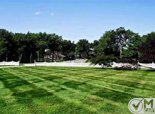 2 Keator Rd, Shawangunk, NY 12589