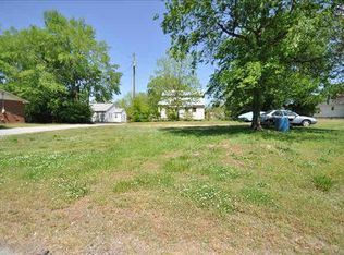 214 Hardeman St, Newberry, SC 29108
