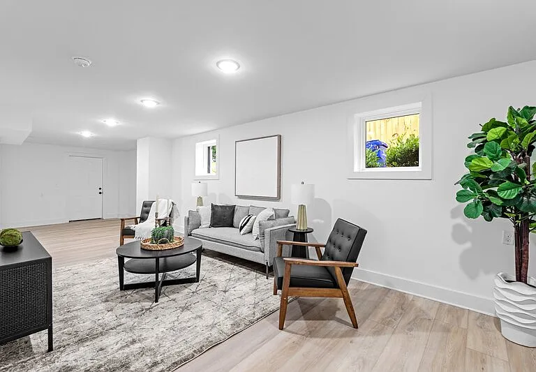 28 Douglas Dr — Photo 27