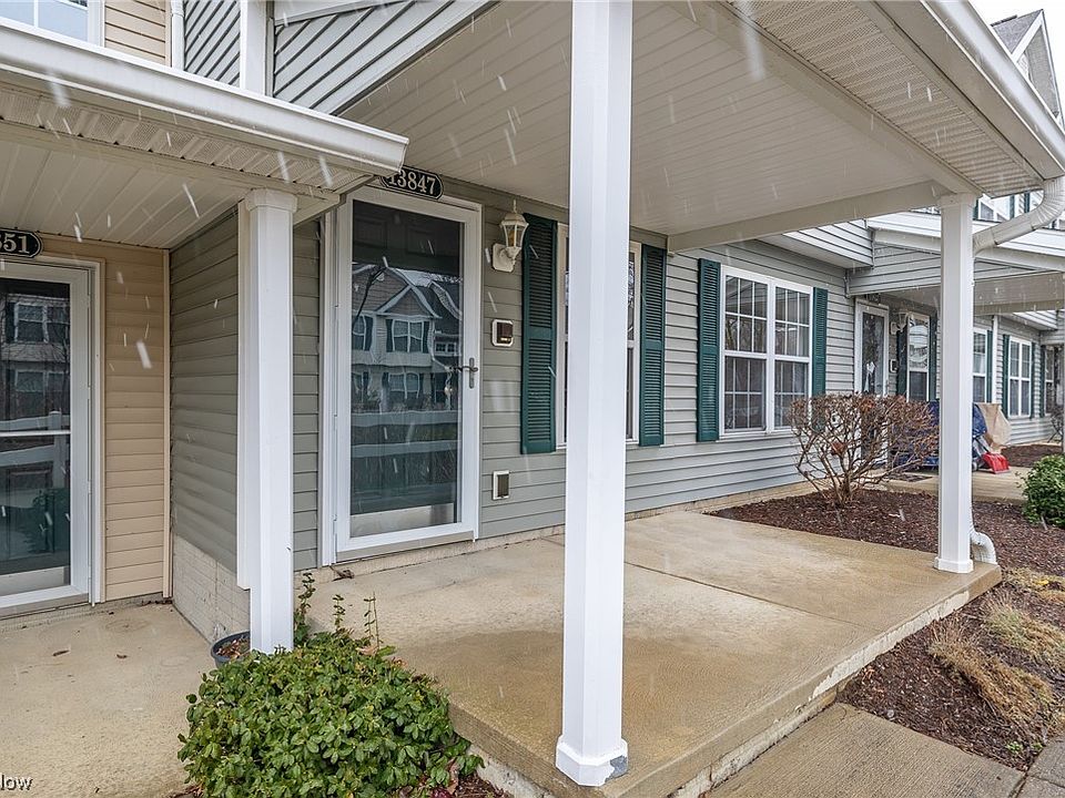 13847 Woodcroft Trce, North Royalton, OH 44133 Zillow
