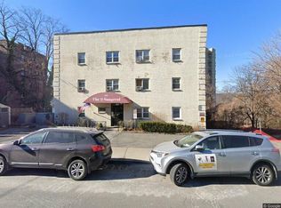 401 Warburton Ave #1E, Yonkers, NY 10701