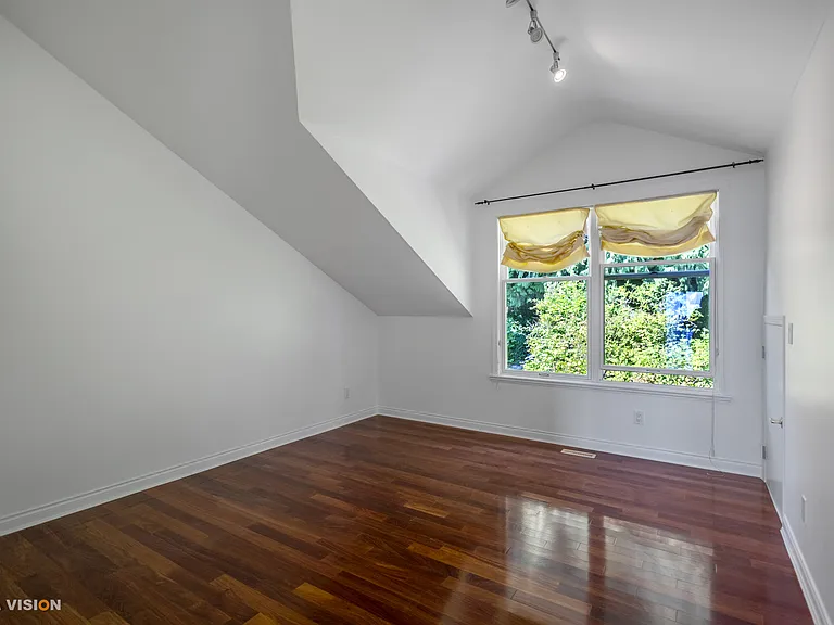 3175 Mathers Ave — Photo 13
