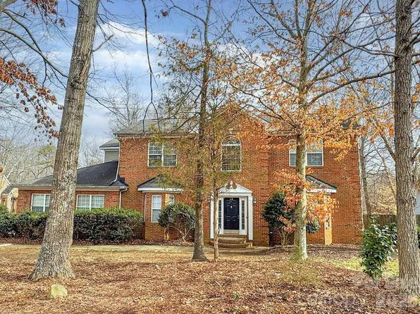 4926 Ardenwoods Dr, Charlotte, NC 28215