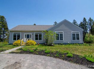 9 Quiet Shr, Steuben, ME 04680