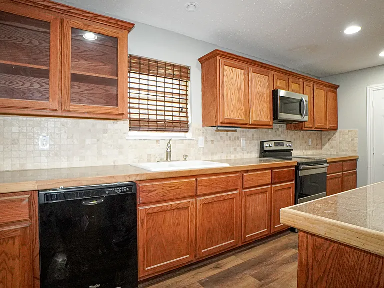 7113 Ridgeview Dr — Photo 10