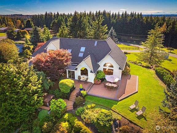2nd image of 2111 157th Avenue SE