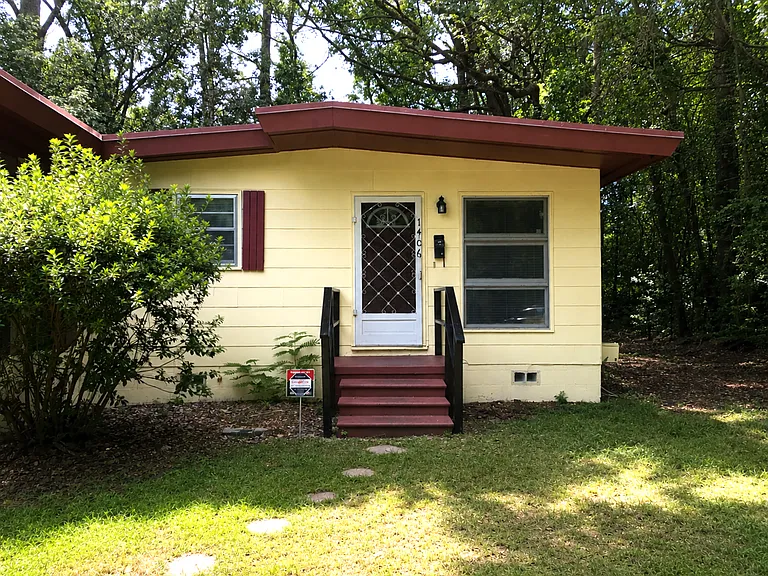 1406 Atkamire Dr — Photo 1