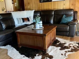 1105 W North Shore Dr, Big Bear City, CA 92314