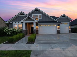1789 N Tullshire Way, Eagle, ID 83616