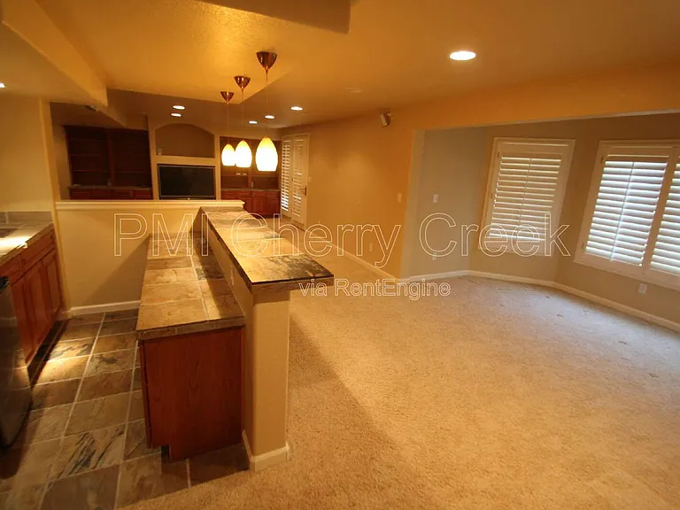 7489 Bur Oak Pl — Photo 16