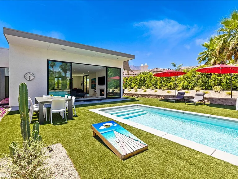 80694 Castillo Del Areana — Photo 14