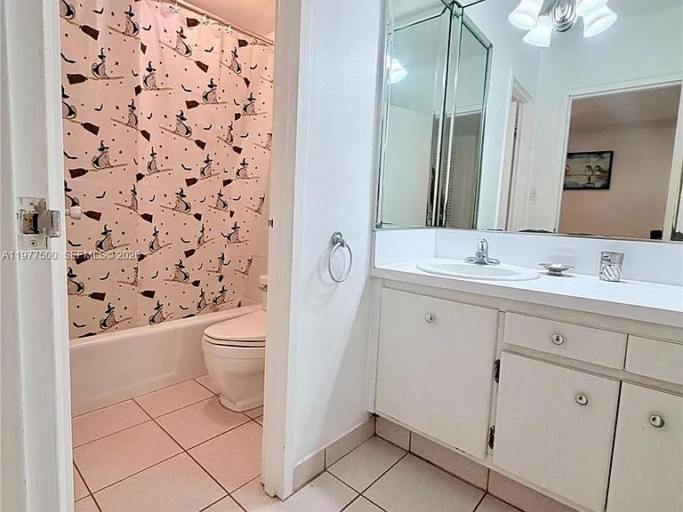 100 Lincoln Rd #304 — Photo 7