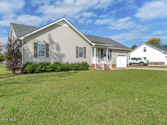 4th image of 215 Melonie Drive