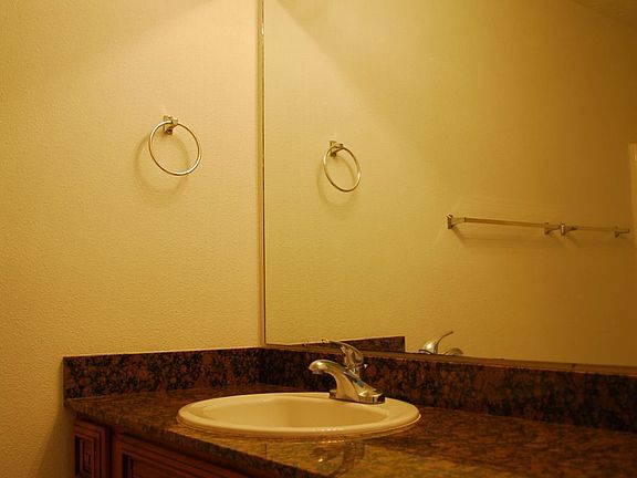 3rd image of 1111A Century Oaks Dr