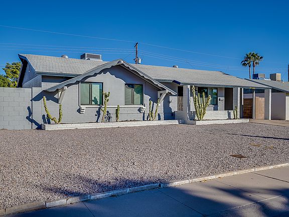 3rd image of 316 E Papago Dr