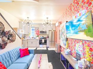 15502 Chase St, North Hills, CA 91343