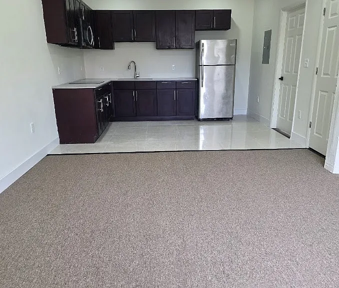 6006 NW 22nd Ave — Photo 2