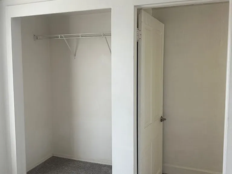 726 N 11th Ave — Photo 15