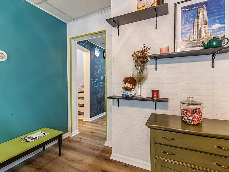 5225 Keystone St — Photo 3