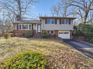 76 Fairwood Rd, Madison, NJ 07940