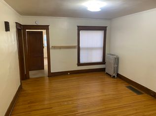 833 Goodhue Blvd #827, Lincoln, NE 68508