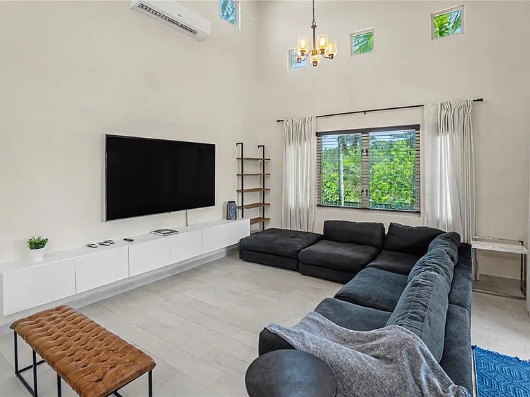 86 Lakeside Villas A B2 — Photo 10