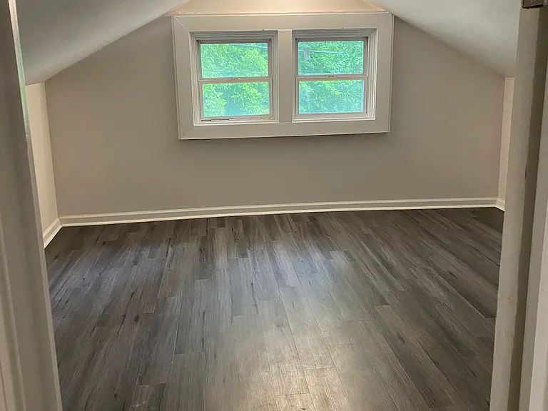 1719 Holman Ave — Photo 11