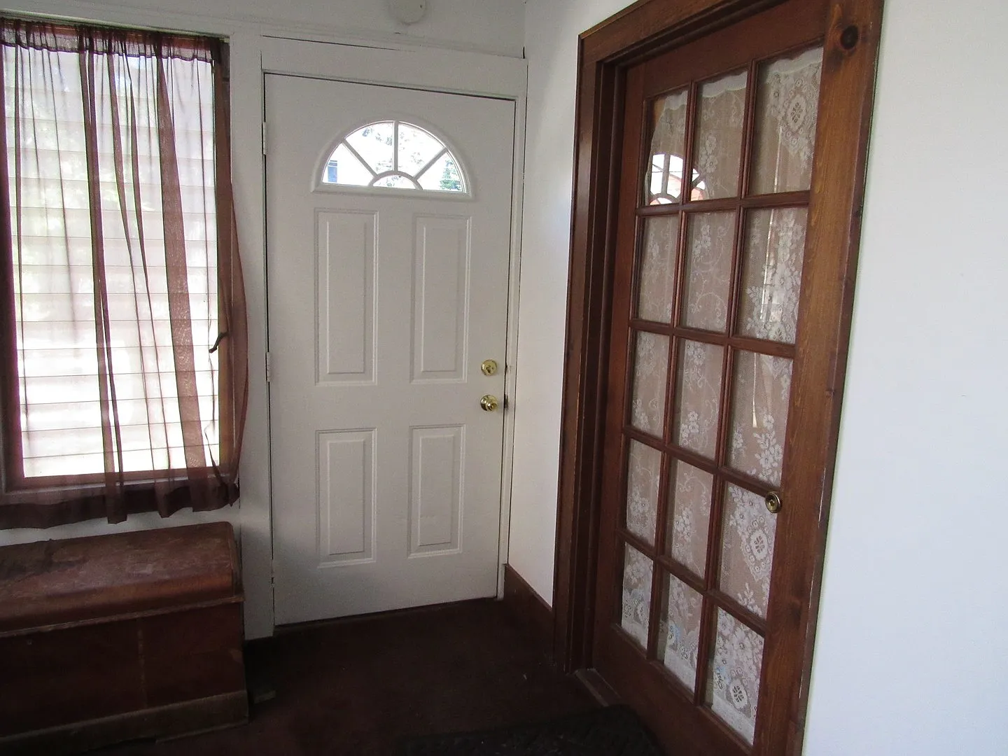 1148 School St — Photo 3