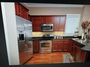305 Seven Springs Way APT 402, Brentwood, TN 37027